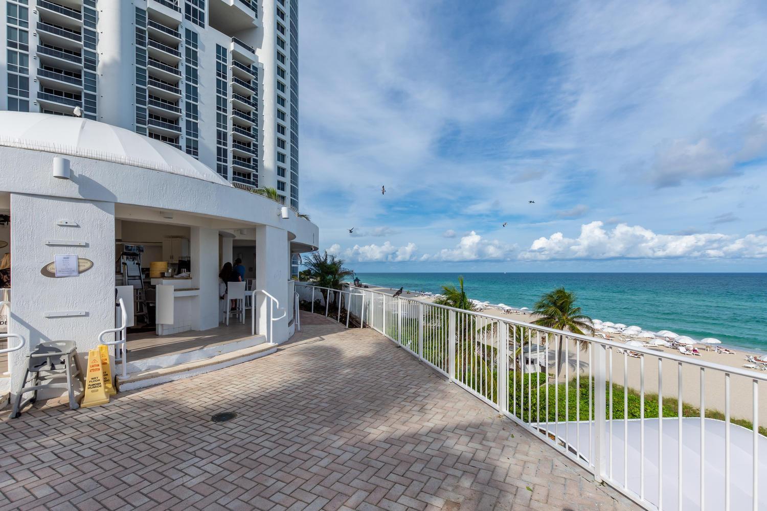 Trump Intl 2 Bedroom Apartment 1600 Sqf Ocean Front マイアミビーチ エクステリア 写真