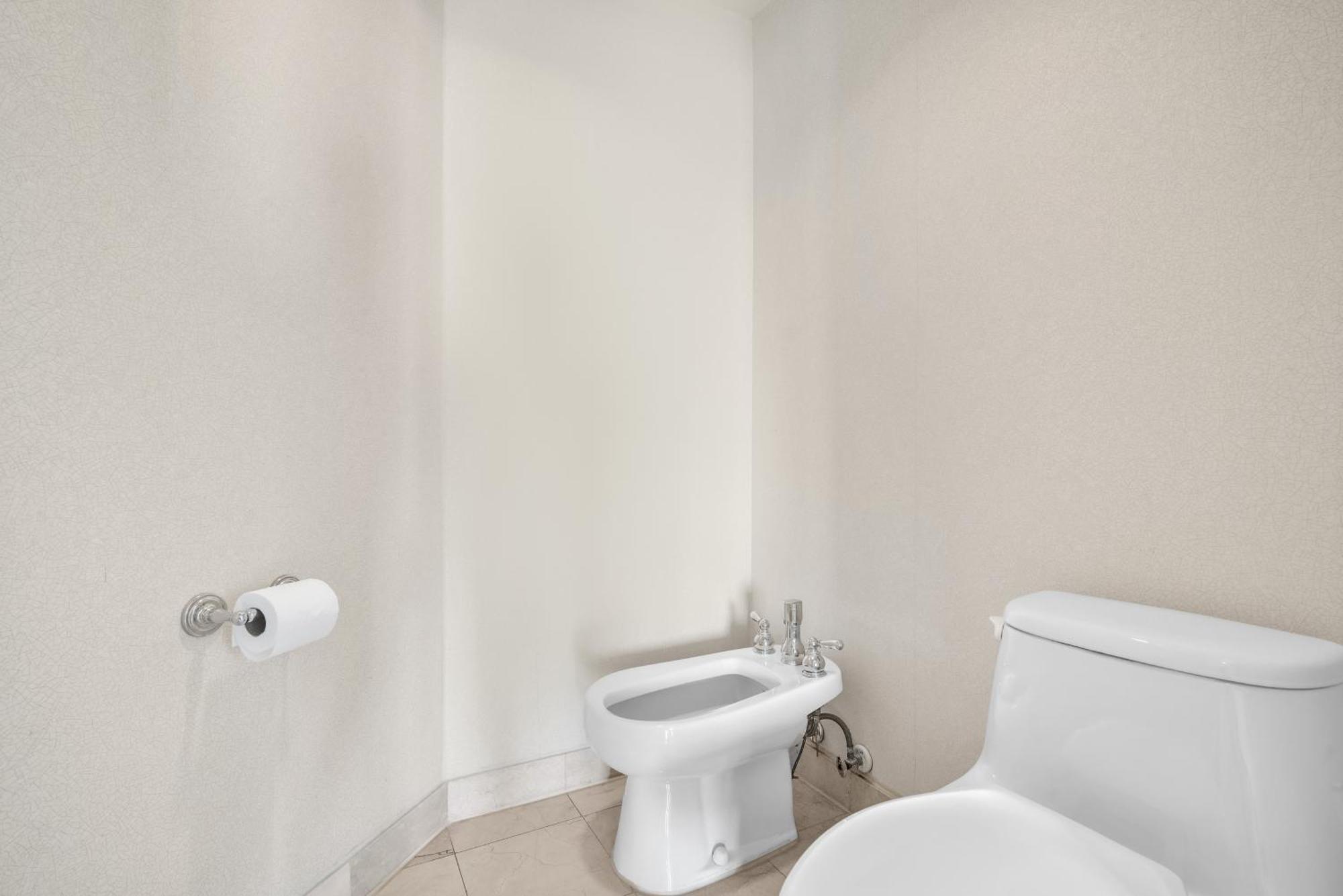 Trump Intl 2 Bedroom Apartment 1600 Sqf Ocean Front マイアミビーチ エクステリア 写真