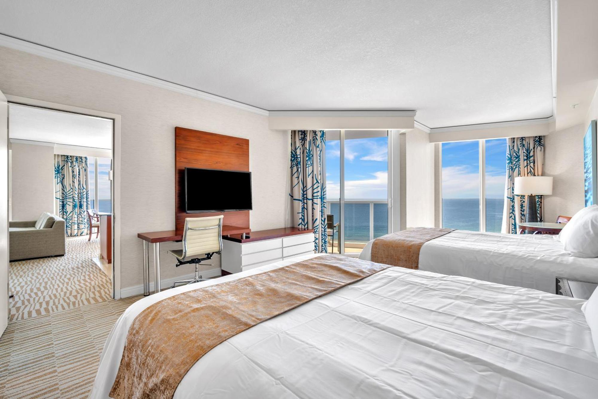 Trump Intl 2 Bedroom Apartment 1600 Sqf Ocean Front マイアミビーチ エクステリア 写真